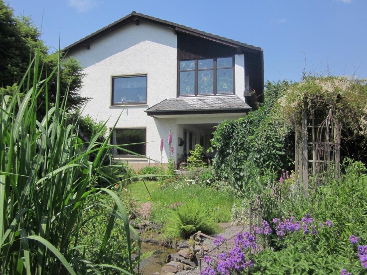 Urlaub Im Naturgarten Apartamento Bergneustadt Exterior foto