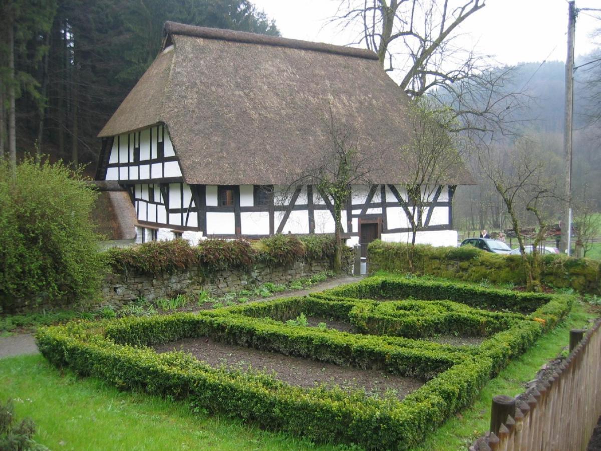 Urlaub Im Naturgarten Apartamento Bergneustadt Exterior foto